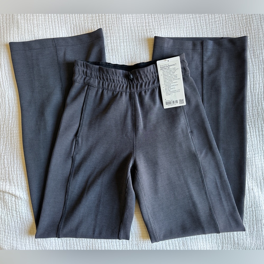 Lululemon Softstreme Mid Rise Ribbed Pant